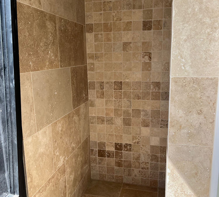 Pose et rénovation de carrelage pour douches et salles de bains